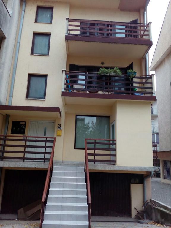Apartment Viktor stan na dan Šabac Exteriör bild